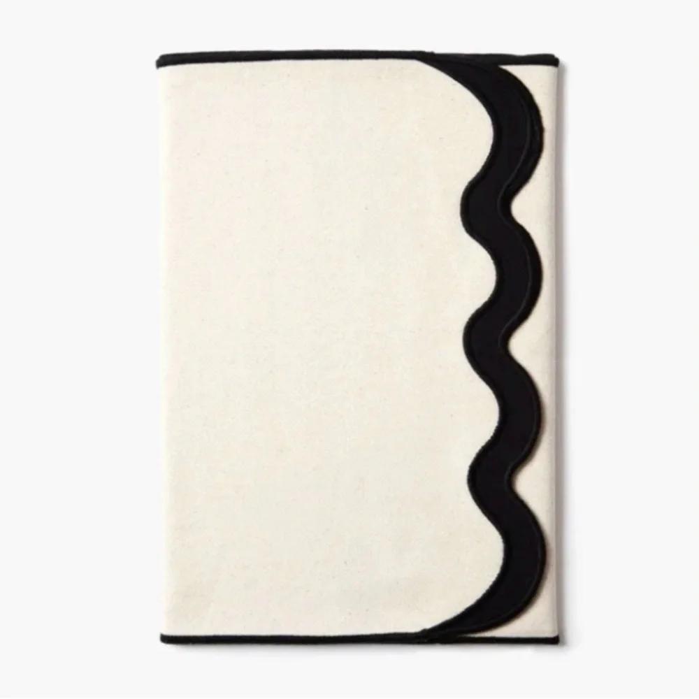 Chan Luu Cream and Black Table Runner Black Scalloped Trim 14